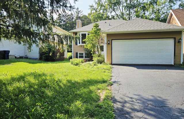 1105 Greensfield Drive photos photos