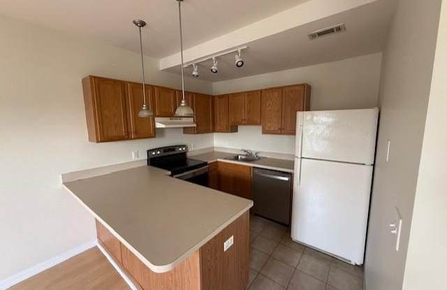 6109 RIDGE AVENUE photos photos