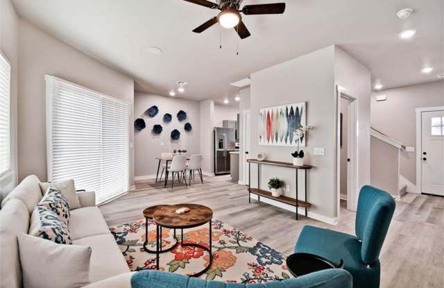 Newly Constructed Townhome! Gallery 4