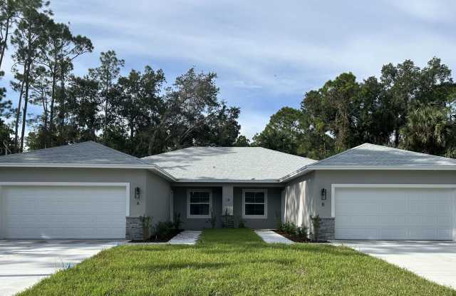 Almost new 1/2 duplex available soon! photos photos