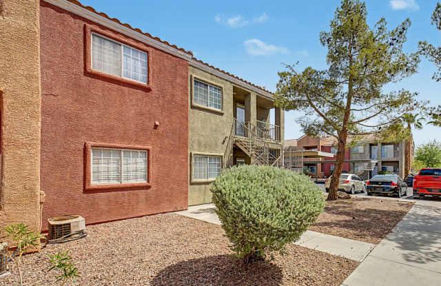 *2 WEEKS FREE RENT FOR QUALIFIED APPLICANTS WITH IMMEDIATE MOVE IN!!**HCVP CONSIDERED**GATED COMMUNITY NEAR NELLIS AIR FORCE BASE! Gallery 3