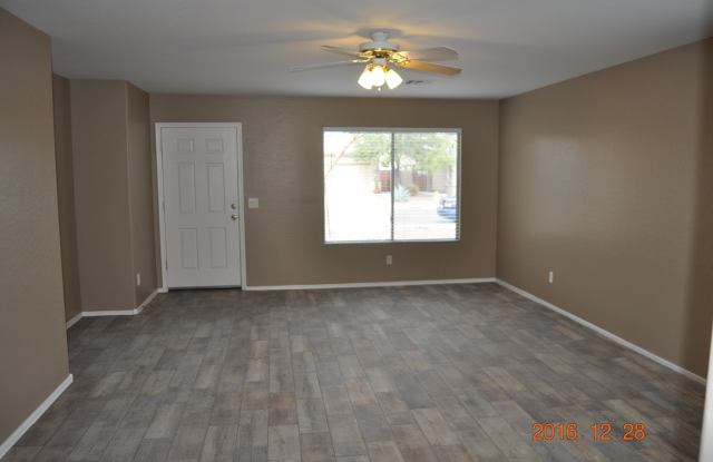 14847 W Watson Ln Gallery 3
