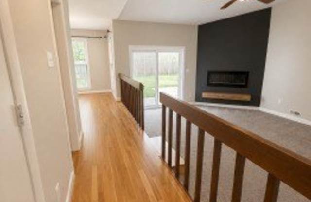 1228 Bromley Drive Gallery 4