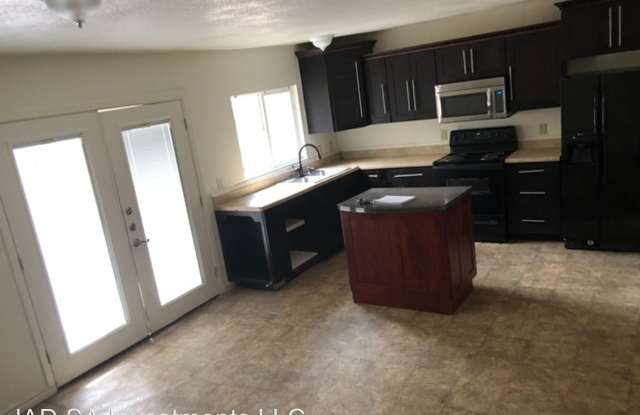 1332 Churing Dr Gallery 3
