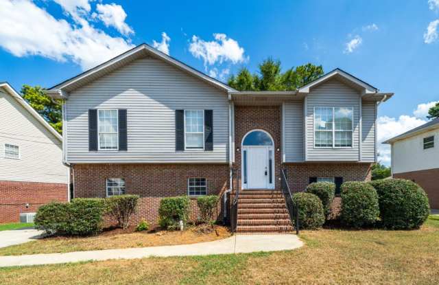 Beautifully Updated Carriage Hills Home – Modern Style, Great Location & 2-Car Garage! photos photos