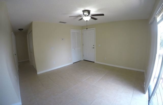 7104 S Kissimmee St Gallery 4