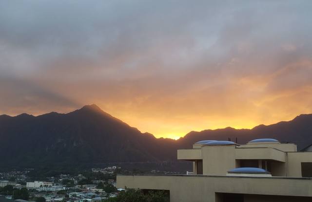 1 Bedroom 1 Bath 1 Parking Kaneohe attached unit photos photos