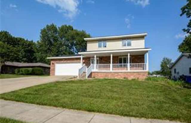 3 Bedroom with Finished Walk Out Basement! photos photos