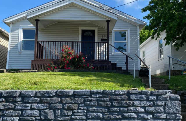152 Webster Avenue photos photos