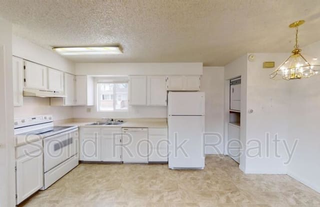 816-A Bennett Avenue - 816 Bennett Avenue, Colorado Springs, CO 80909