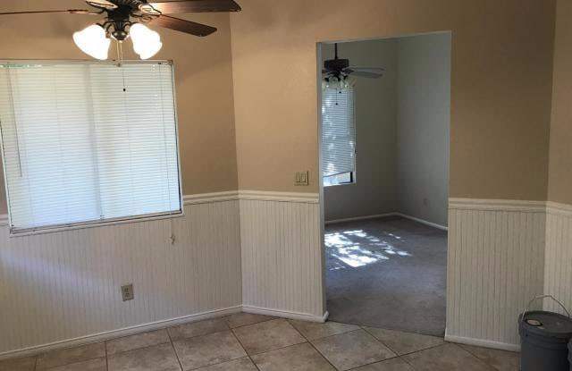 6547 W POINSETTIA DR Gallery 3