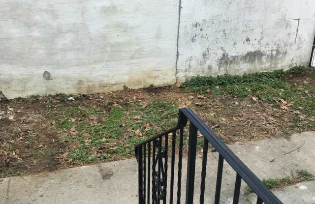 Charming 2BR Duplex in Philadelphia Gallery 3