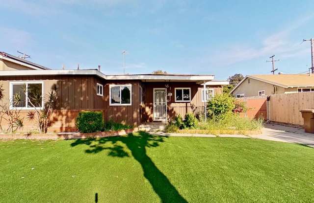 1100 S Jefferson Ave, Fullerton: Spacious 1900 Sqft 3 Bed 2.5 Bath Single Family Home! photos photos