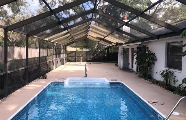 4701 RANCHWAY COURT Gallery 3