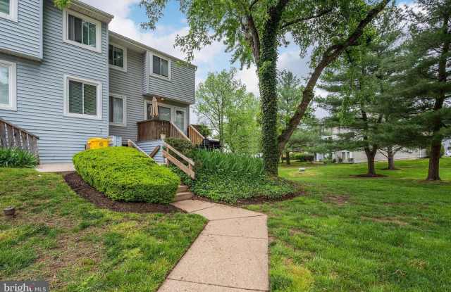 Crofton Condo photos photos