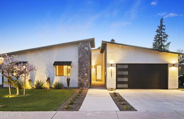 4002 N 33RD Place photos photos