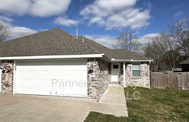 201 Hindman Drive - 1 photos photos