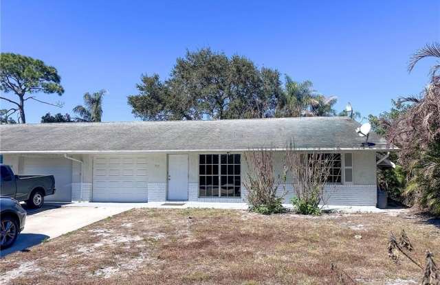 315 SE Norfolk Boulevard photos photos