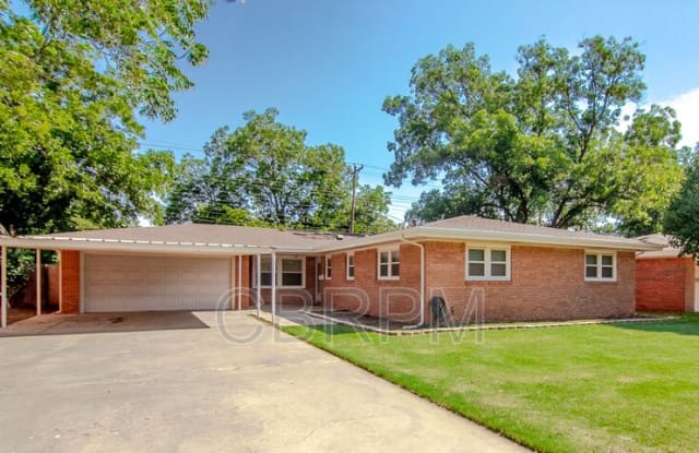 4924 17th St. photos photos