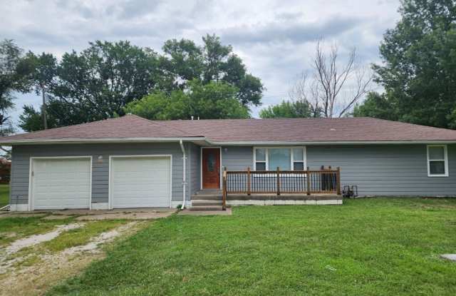 Very Nice 3 Bedroom home in great location! photos photos