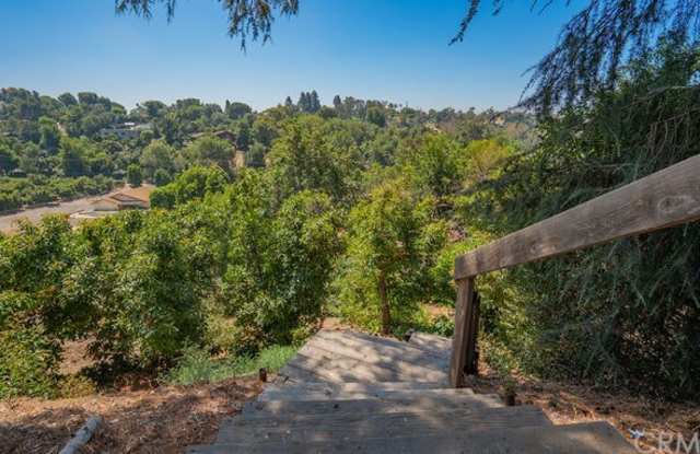 2248 Valle Drive Gallery 4