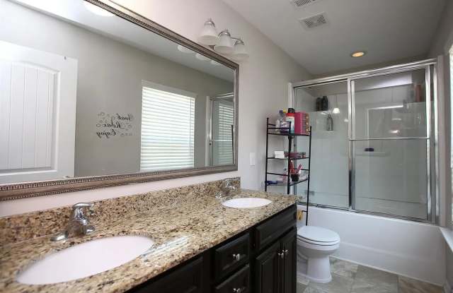 17 Apple Tree Court Gallery 3