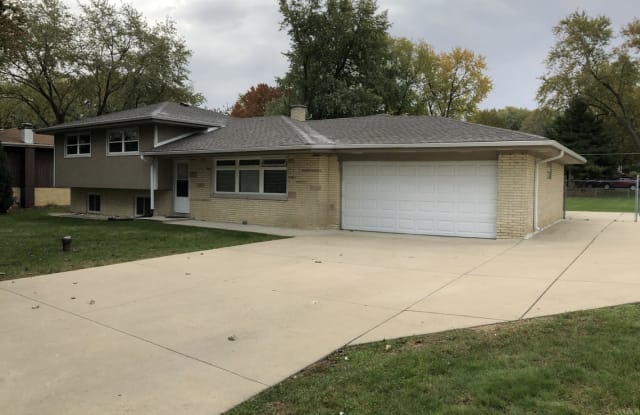 31 East WISE Road - 31 East Wise Road, Schaumburg, IL 60193