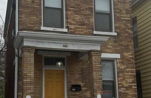 313 E University Avenue photos photos