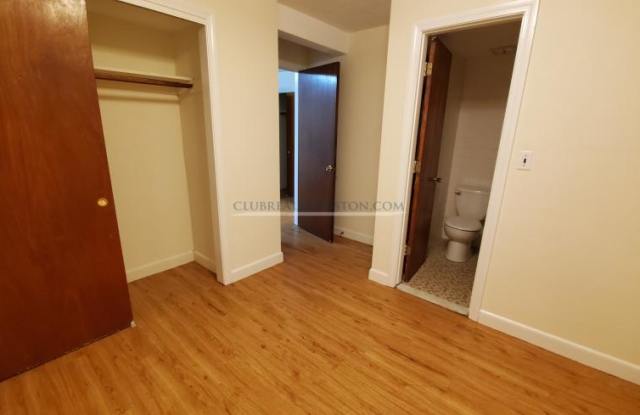 164 North Beacon St. photos photos