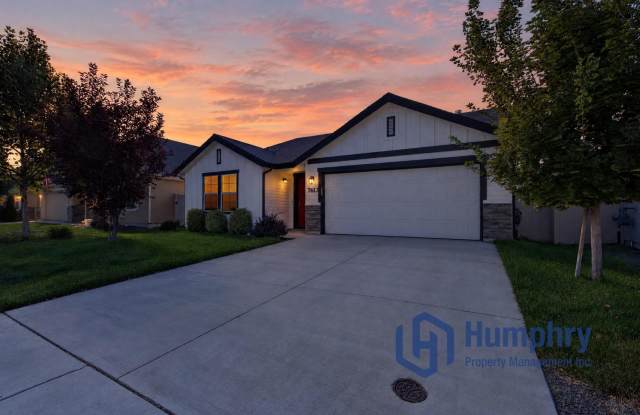 Beautiful home in prime location. Gallery 4