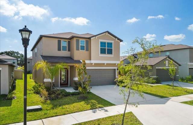 5517 APPLETON SHORE Drive Gallery 2