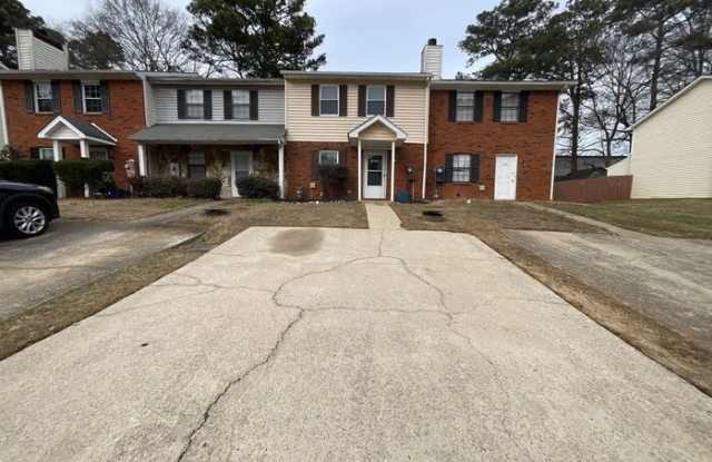 1439 Springleaf Circle Southeast photos photos