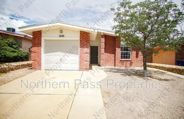 1686 Saint Stephen Place photos photos