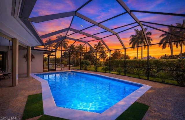 2125 Marina Dr photos photos