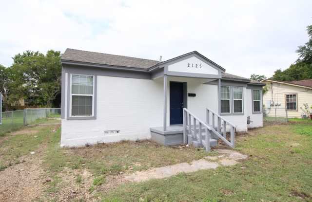 2125 Lolita Dr Gallery 3