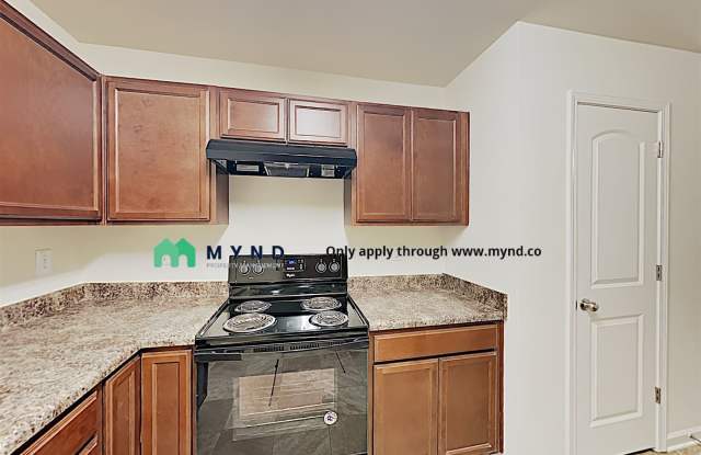 2561 Piering Dr Gallery 2