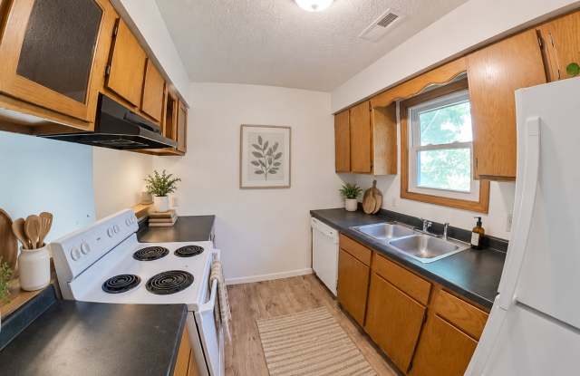 Charming Home + Fenced-in Yard + Pet Friendly + Attached 1-Car Garage! Available Now! Gallery 3