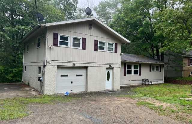 1002 Knollwood Drive photos photos