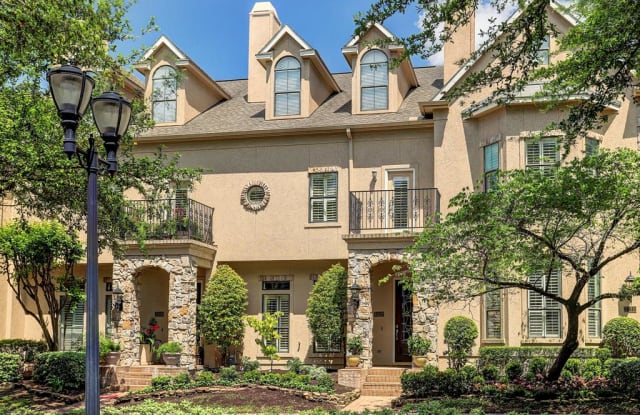3322 Memorial Crest Boulevard - 3322 Memorial Crest Boulevard, Houston, TX 77007