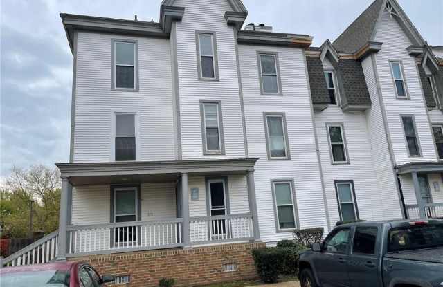 989 Green Street - 989 Green Street, Portsmouth, VA 23704