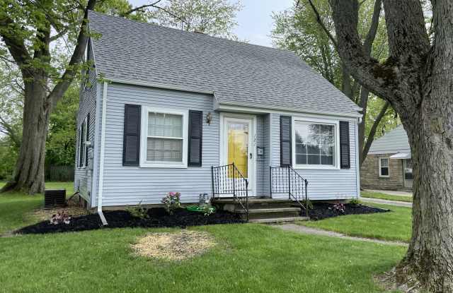121 Masters Ct - 121 South Masters Court, Maumee, OH 43537
