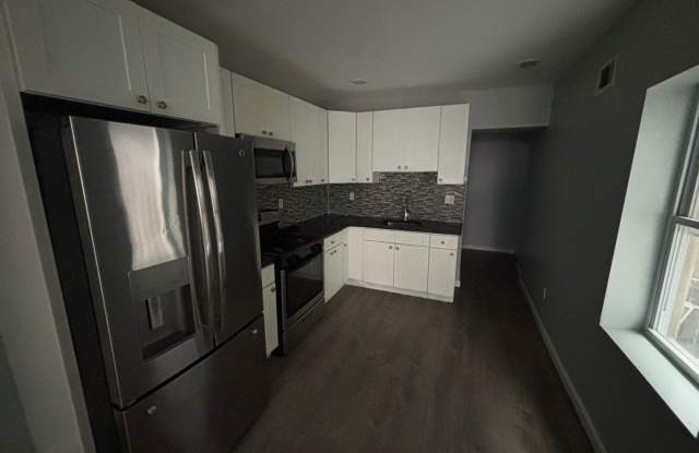 Extra Space, Extra Possibilities – 3BR North Philadelphia Home. Gallery 4