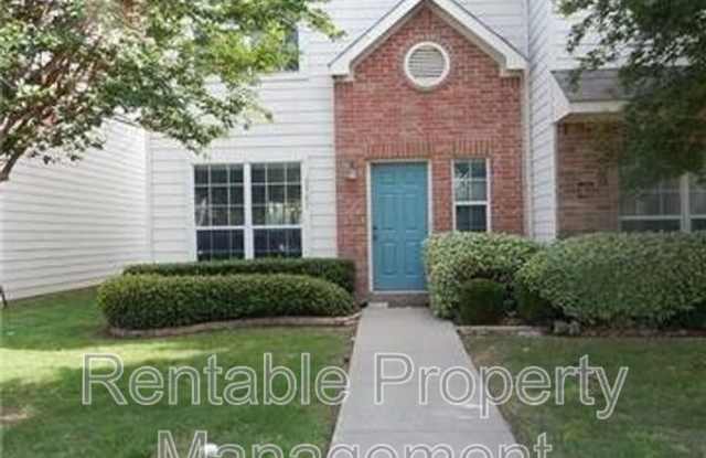 5761 Giddyup Ln - 5761 Giddyup Lane, Fort Worth, TX 76179
