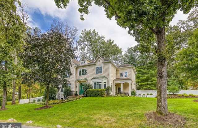 3242 VALLEY LANE photos photos
