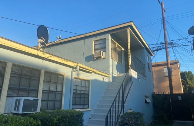 566 1/2 Garfield - 566 1/2 North Garfield Avenue, Montebello, CA 90640