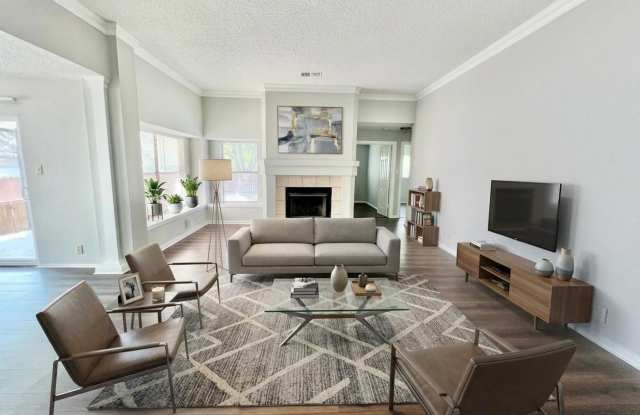 *MOVE IN SPECIAL* Charming 3BR Home Near Randolph AFB with Fireplace & Covered Patio! photos photos