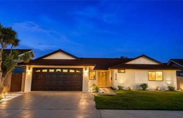 10276 Falcon Avenue Gallery 1