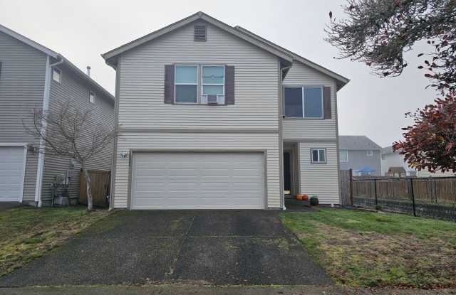 Charming 3-Bedroom, 2.5-Bath Home in the Heart of Yelm, WA - 14931 99th Way Southeast, Yelm, WA 98597