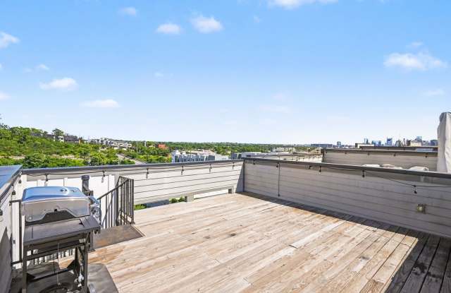 Downtown Views with Contemporary Comfort! photos photos Downtown Views with Contemporary Comfort! photos photos
