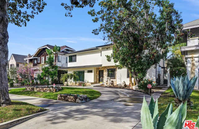 1801 Buckingham Road photos photos